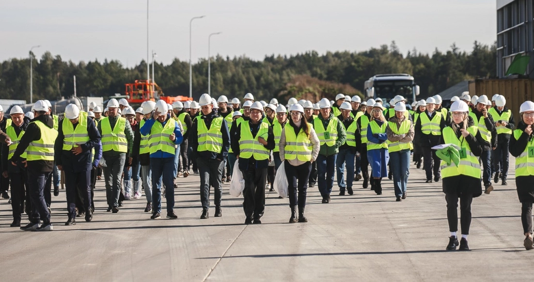 Didžiausiame karvių fermų komplekse Europoje pristatytas pieno gamybos plėtros planas Lietuvai iki 2035 metų