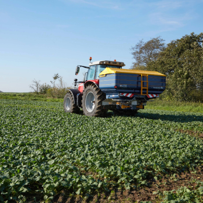 Trąšų barstytuvas M45W PLUS 3