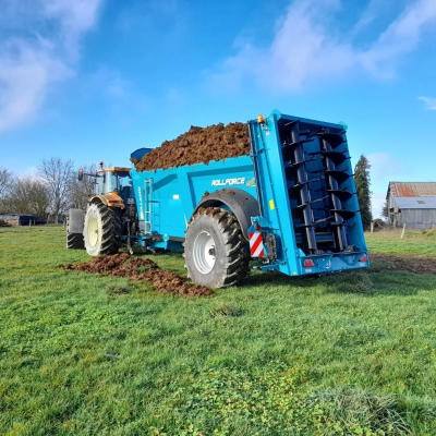 Organinių trąšų kratytuvas Rollforce 6118 2